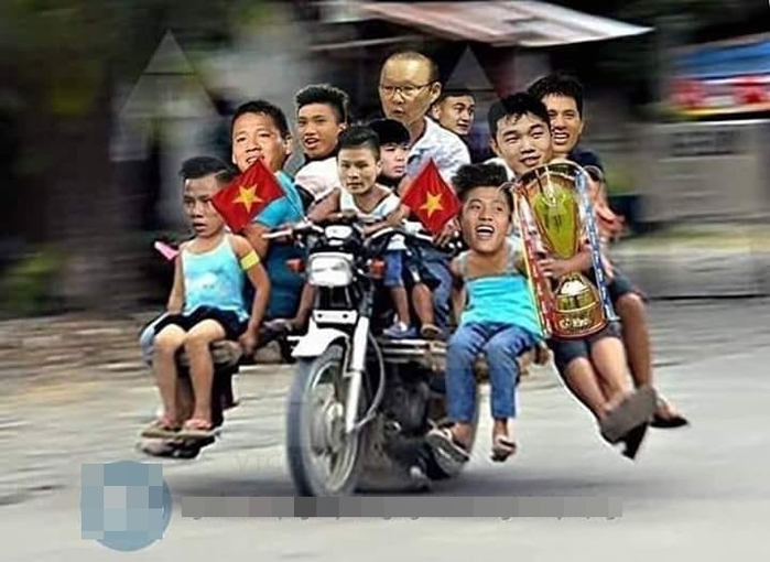 Loạt ảnh troll cười muốn gục ngã sau trận chung kết AFF Cup