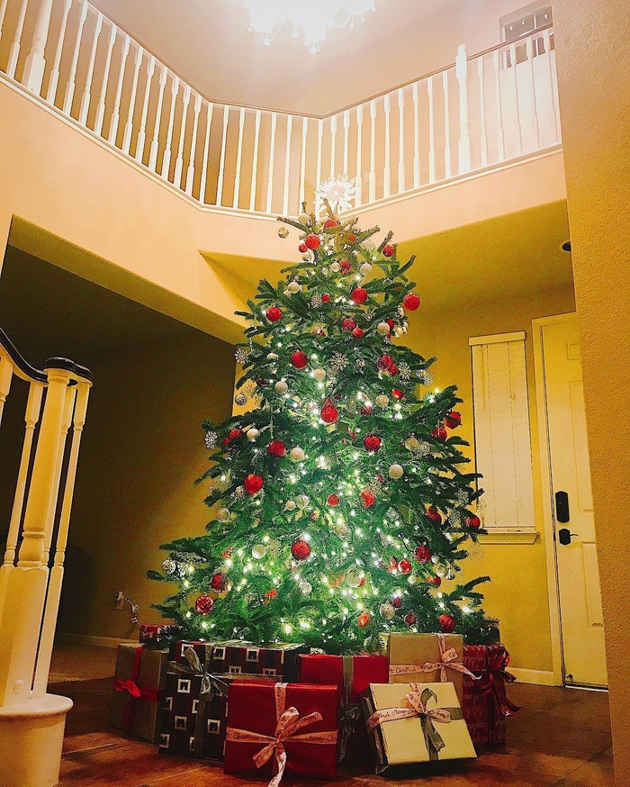 Loạt sao Việt tất bật chuẩn bị không gian đón noel hoành tráng
