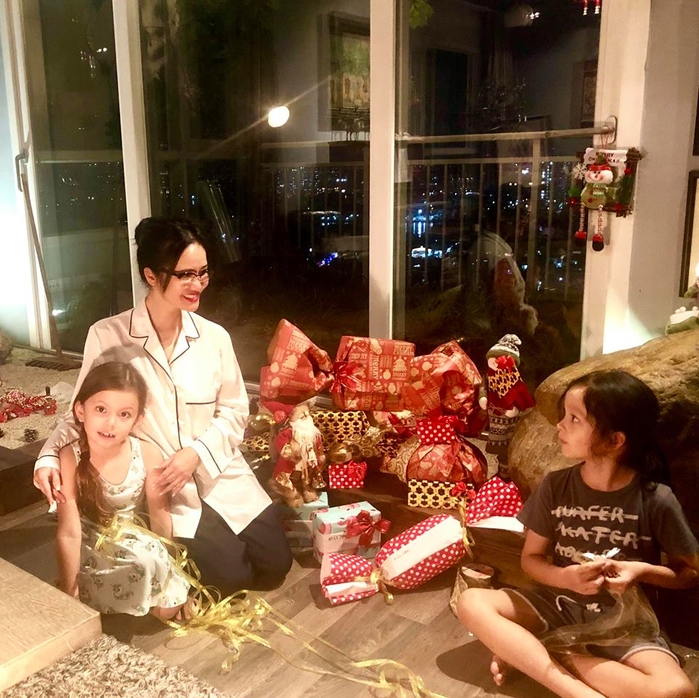 Loạt sao Việt tất bật chuẩn bị không gian đón noel hoành tráng