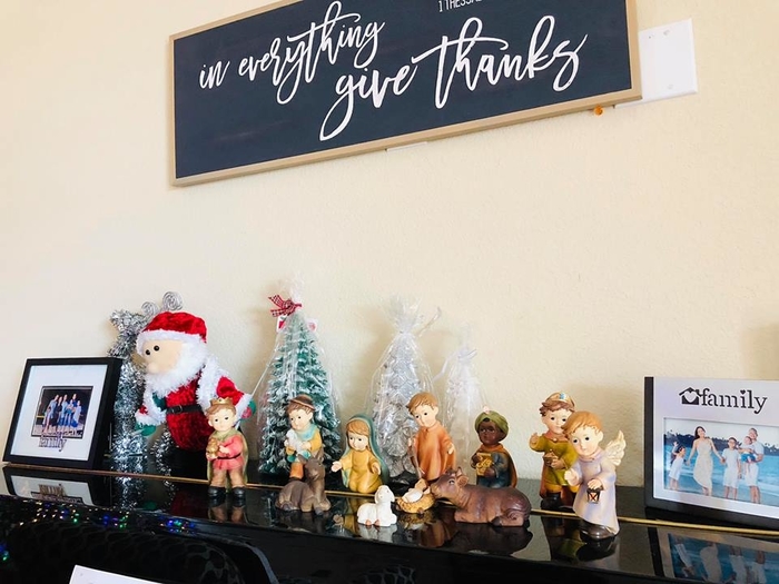 Loạt sao Việt tất bật chuẩn bị không gian đón noel hoành tráng
