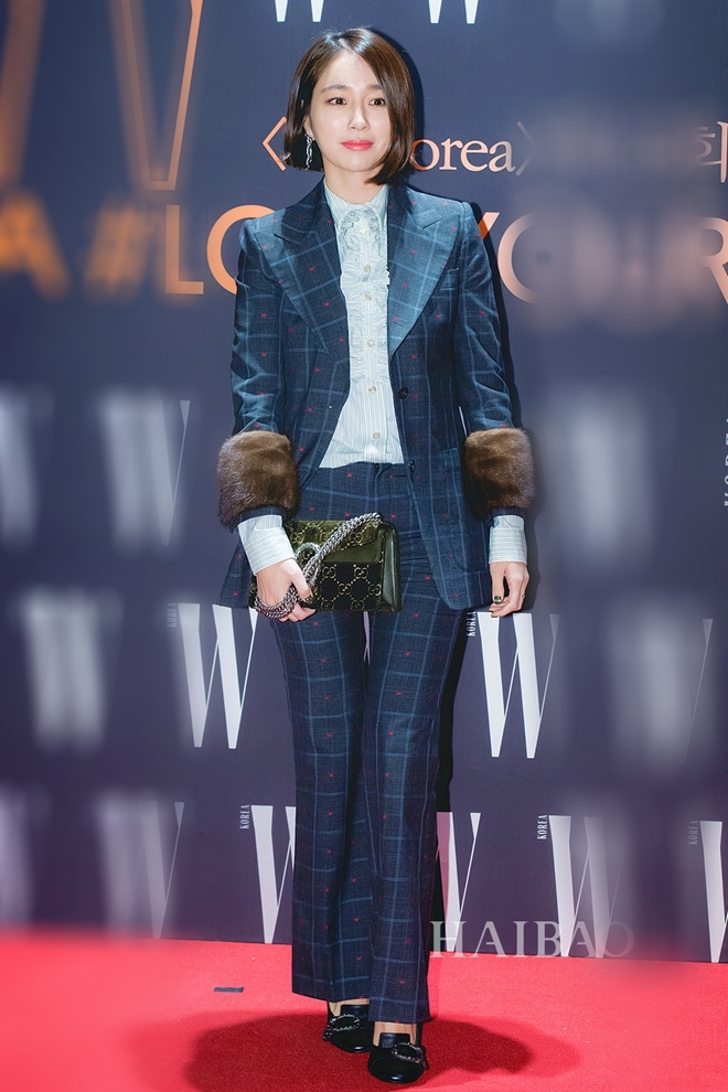 Mặc suit tưởng khó nhưng cứ áp dụng những tuyệt chiêu sau để mặc đẹp