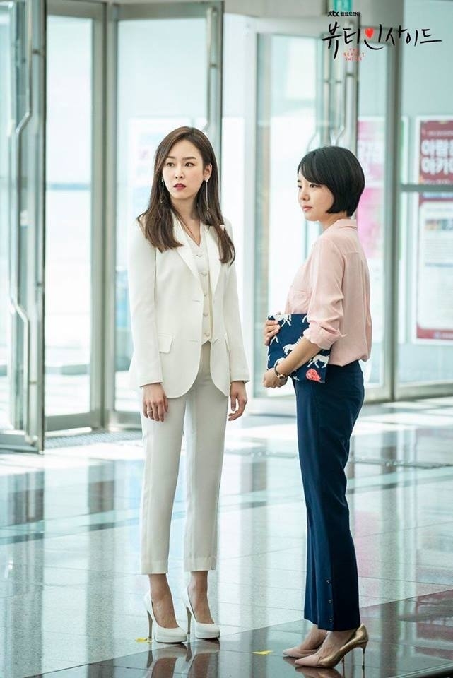 Mặc suit tưởng khó nhưng cứ áp dụng những tuyệt chiêu sau để mặc đẹp