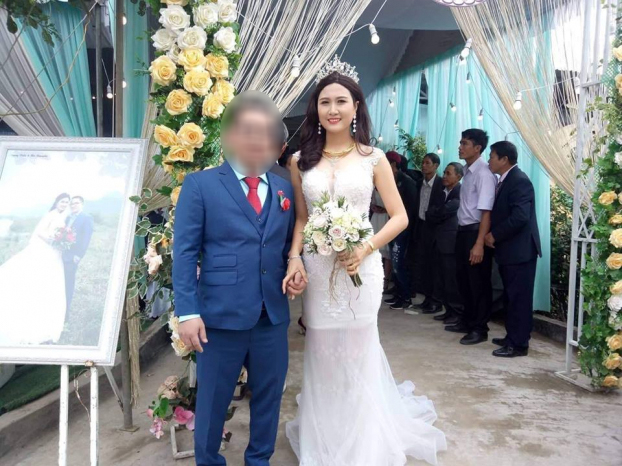 Người đẹp xuống tóc đi tu 2 tháng đã bị tố giật chồng là ai?