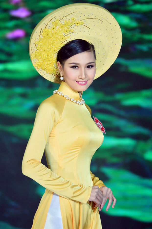 Người đẹp xuống tóc đi tu 2 tháng đã bị tố giật chồng là ai?
