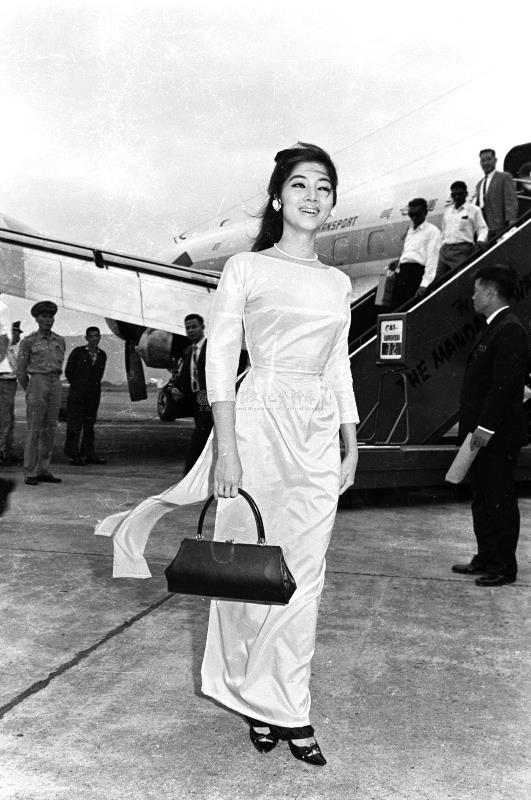 Nhan sắc minh tinh Việt một thời khi không dao kéo hay photoshop