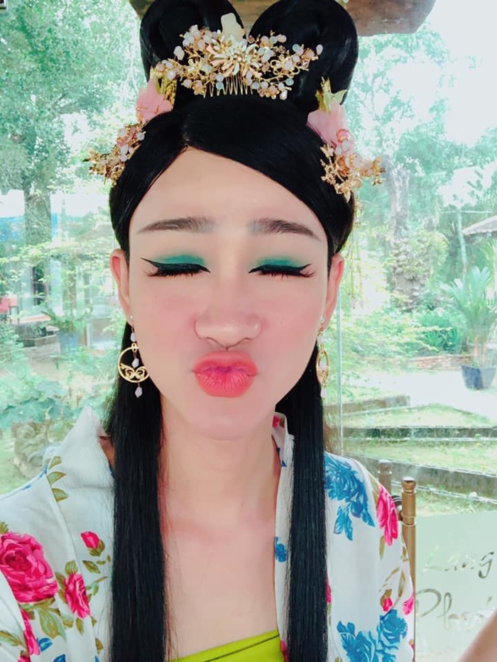 Những màn giả gái của các sao nam Vbiz trong năm 2018