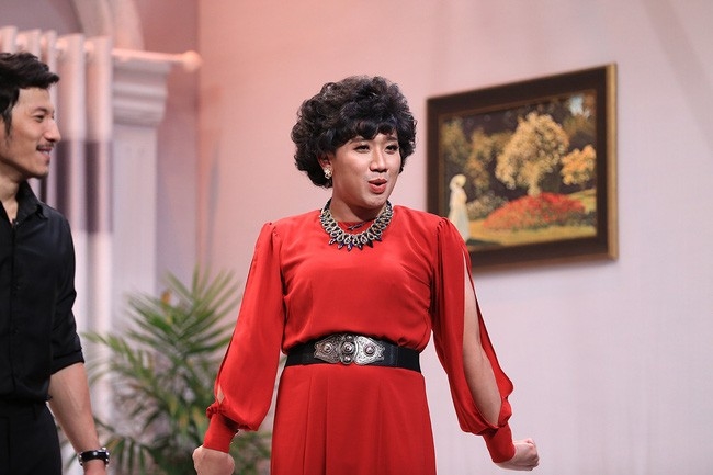 Những màn giả gái của các sao nam Vbiz trong năm 2018