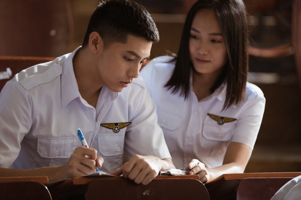Noo Phước Thịnh hát live Thương em là điều anh không thể ngờ
