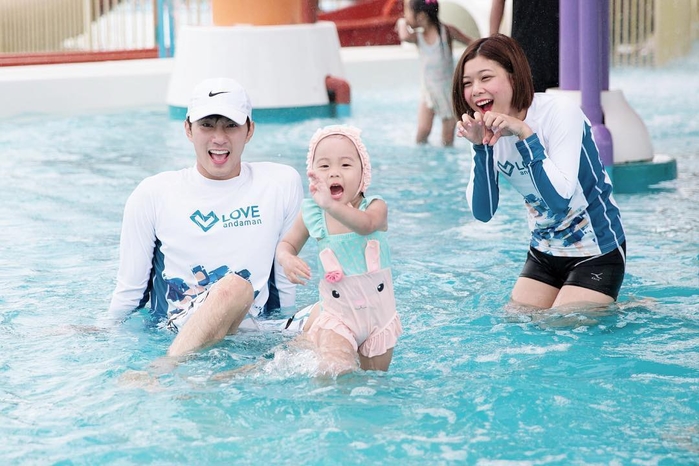 Loạt nam thần Thái Lan thành phi công trẻ khi lấy vợ hơn tuổi