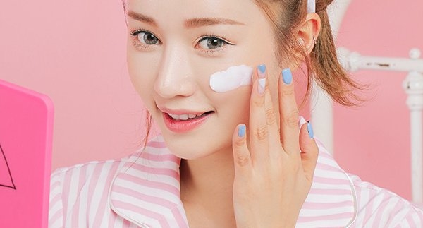 Top 10 kem chống nắng được tín đồ làm đẹp Việt tin dùng nhiều nhất năm