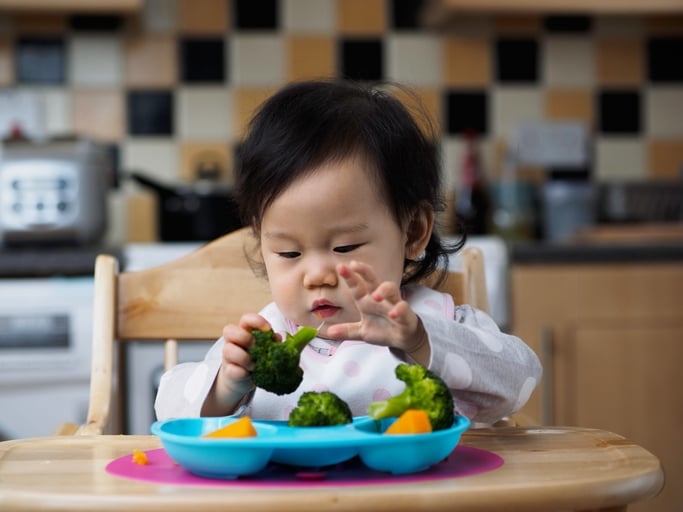 7 cách thức cực hay giúp tăng cường sức đề kháng tự nhiên cho bé yêu