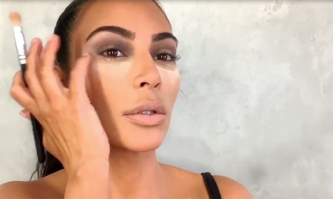 6 quy trình makeup đơn giản của Kim Kardashian 
