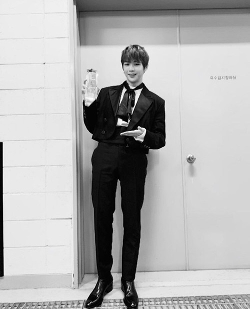Ảnh hot sao Hàn: Goo Hye Sun cắt phăng mái tóc