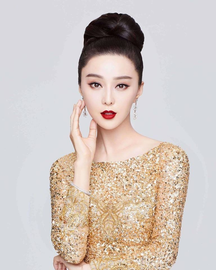 “Bàng hoàng” trước những căn phòng bừa bộn của hội mỹ nhân Châu Á