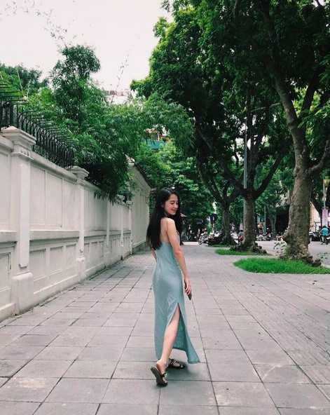 Bất ngờ với cặp chị em người Lào gốc Việt sở hữu nhan sắc cực xinh đẹp
