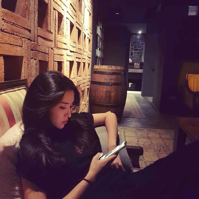 Bốn mỹ nhân Vbiz “muốn dìm cũng không thể chìm” bằng ảnh chụp lén