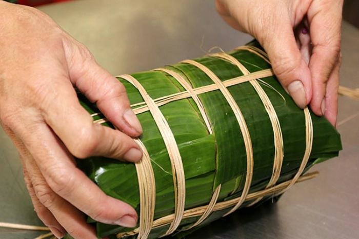 Cách làm bánh tét, bánh chưng ngon, đẹp mắt trong ngày Tết