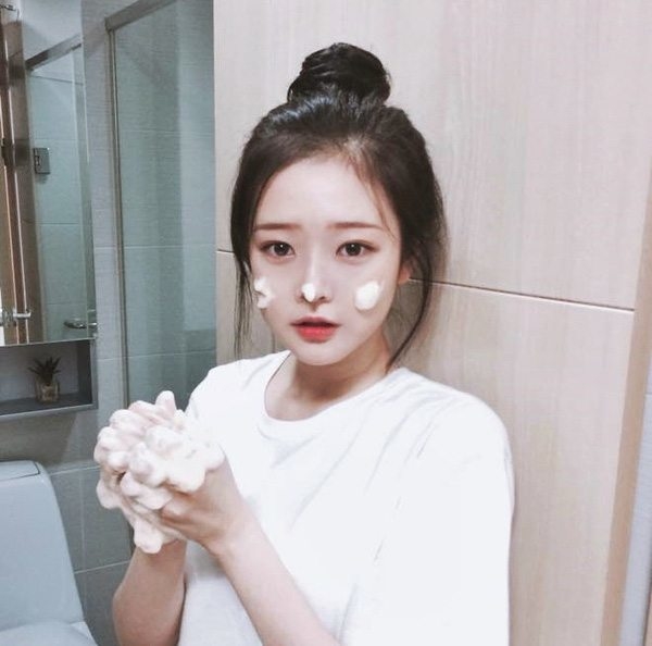 Chỉ 20 phút mỗi ngày, da lập tức căng mướt, mịn màng không cần make up