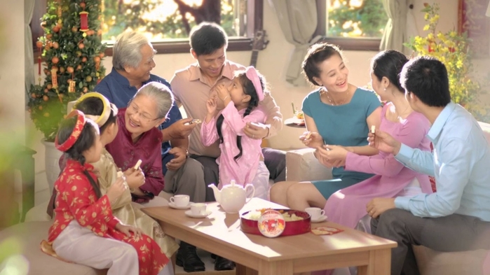 Chồng cấm cản vợ về ngoại ăn Tết, có thể sẽ bị phạt tiền