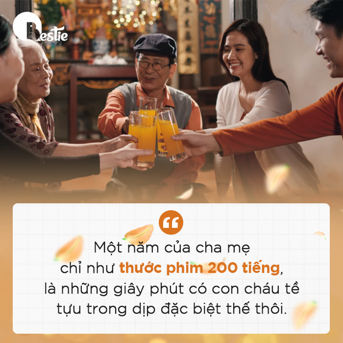 Đã bao mùa mai nở chúng ta không nhìn thấy nụ cười của mẹ cha?