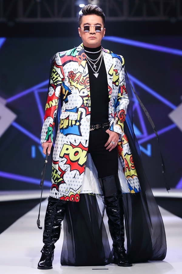 Ngay tet cua sao: Nguoi ung dung nghi duong, nguoi miet mai chay show