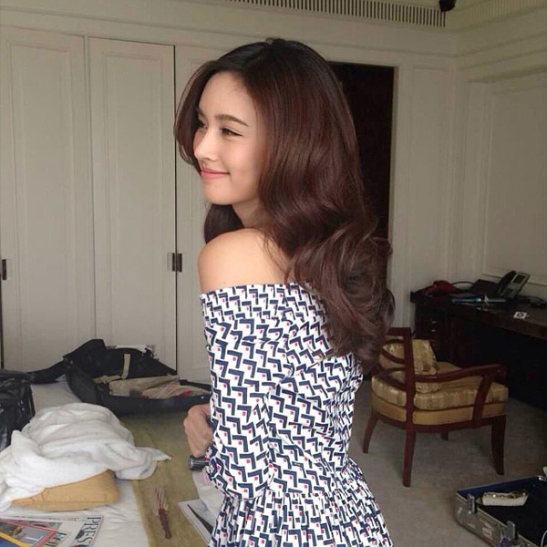 Đâu là mỹ nhân sở hữu chiếc mũi dọc dừa hoàn hảo nhất Tbiz