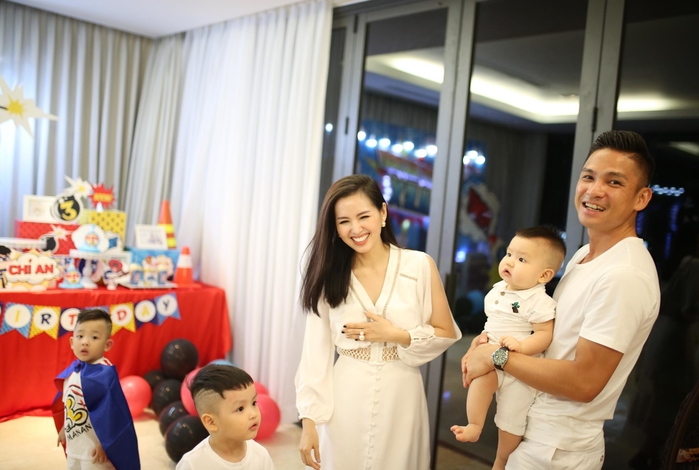 Đều trở thành bà hoàng sau khi kết hôn, Tâm Tít và Huyền Baby còn có