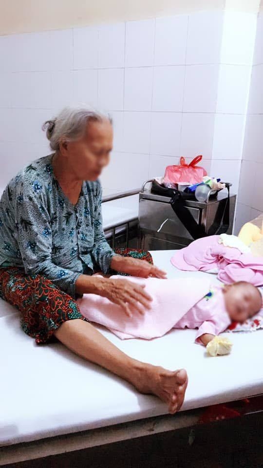 Đi tim su that cau chuyen lam me o tuoi 87: Chau dai ba mang?