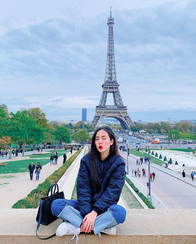 Điểm danh các hot girl thuộc hội triệu followers trên Instagram