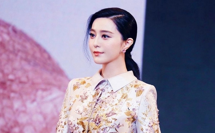 Điểm lại những scandal chấn động của Cbiz
