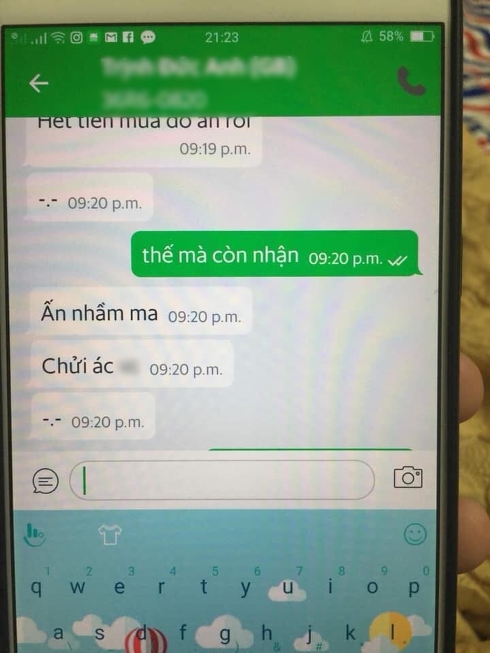 Dù đói mờ mắt cô gái vẫn vừa chửi vừa nhây vì shipper hủy đơn