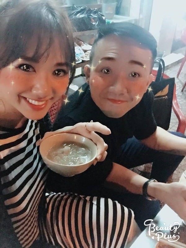 Sao Việt ăn khuya: Vợ chồng Trấn Thành nhây hết cỡ