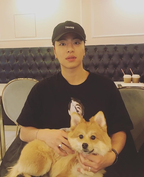 Ảnh hot sao Hàn: Rosé vừa đẹp vừa chảnh