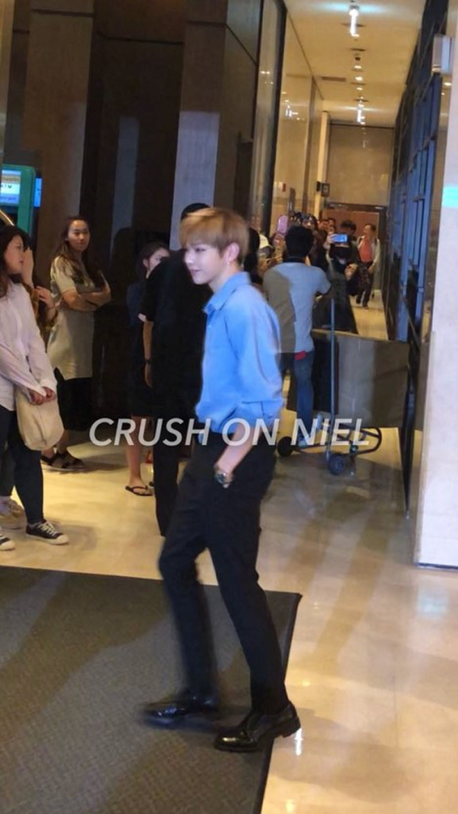 Idol Kpop có còn lung linh trong những bức ảnh chụp của team qua đường
