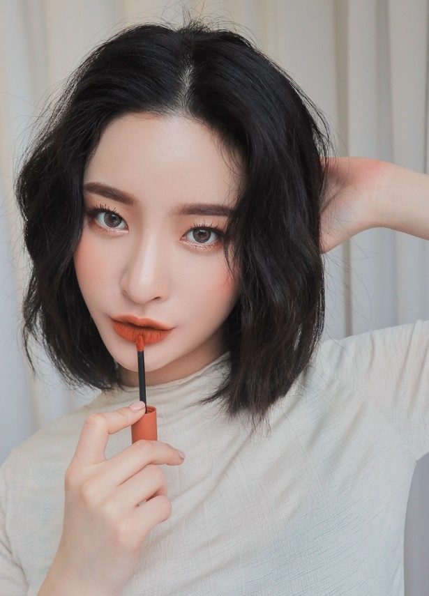 3 màu son dành cho 3 ngày Tết tô lên là xinh bất chấp