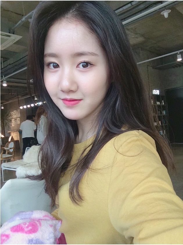 Jin Ji Hee lên top Naver chỉ bằng lời đáp trả PTTM