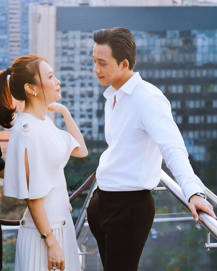 Khi ca si dong phim: My Tam chay ve, Chi Pu bi che dien do giong ngang phe