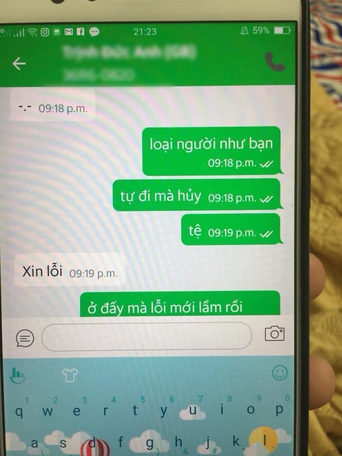 Dù đói mờ mắt cô gái vẫn vừa chửi vừa nhây vì shipper hủy đơn