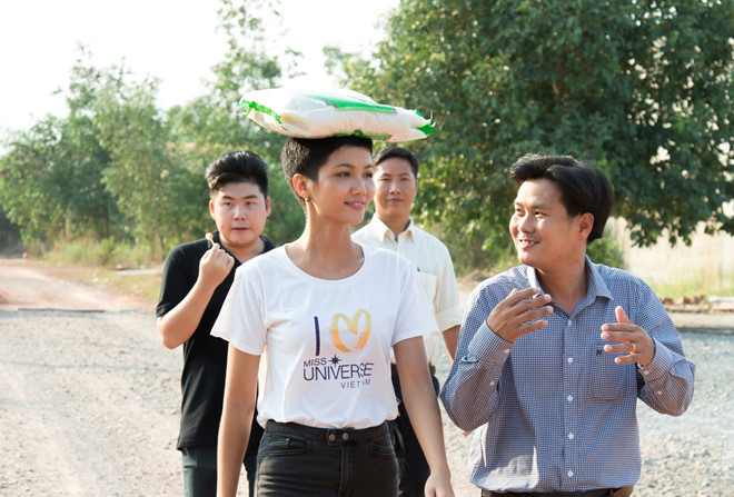 Khi sao di tu thien: Nguoi ghi diem boi su chan chat, ke khien dan mang noi doa