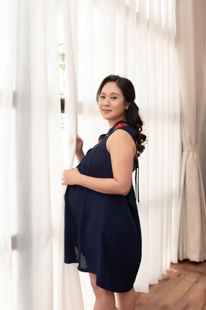 Khi sao Viet mang bau: Nguoi nguy co nut vet mo, nguoi doi dien kha nang vo tu cung