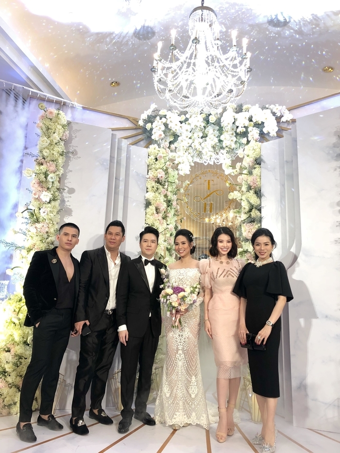 NSƯT Thành Lộc đi đám cưới Lê Hiếu nhầm ngày