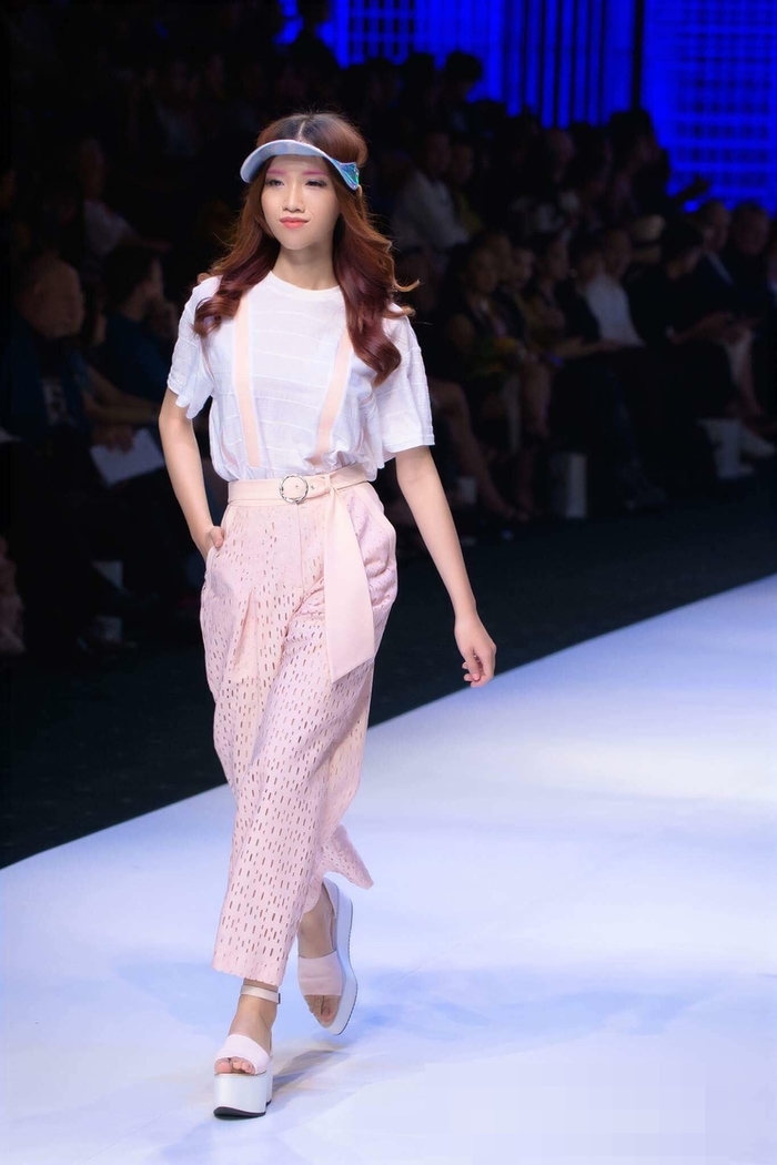 Lộ ảnh Đỗ Nhật Hà thời còn là con trai