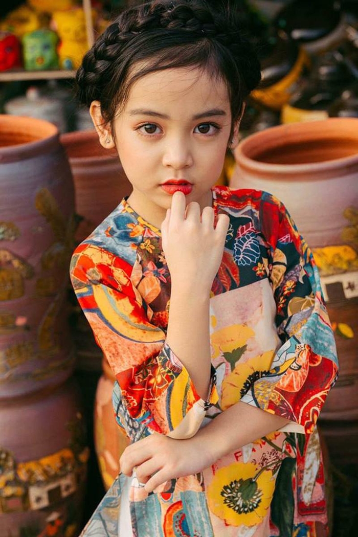 Lộ diện mỹ nhân nhí được ví von là hậu duệ của Đặng Thu Thảo, Tiểu Vy