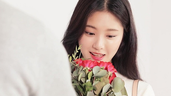 Loạt Idol Hàn chứng minh: V-line xưa rồi, mặt tròn giờ mới là xu hướng
