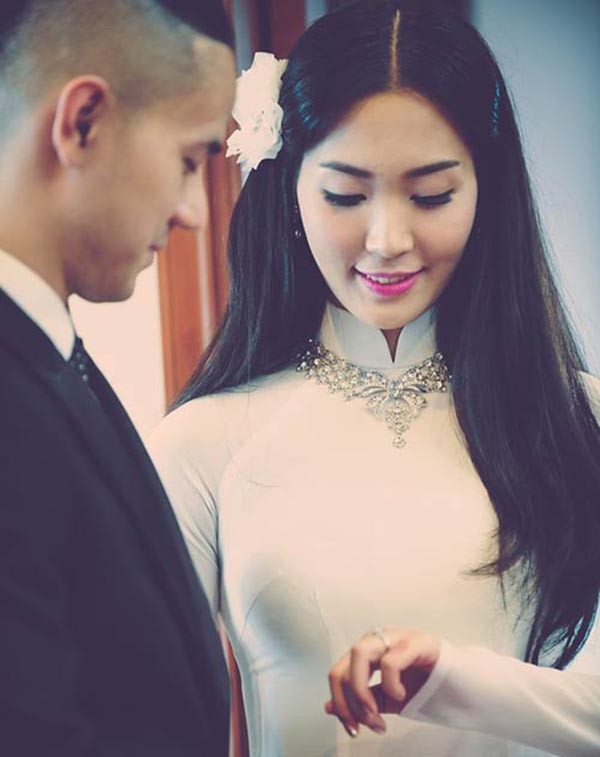 “Lời nguyền” hoa hậu: đương kim vẫn lẻ bóng, Á hậu cưới chồng