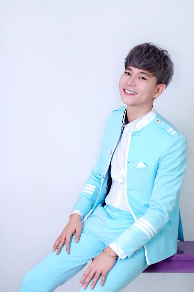 Mo bat dau nam, Chau Dang khoa va loat sao Viet da dinh ngay thi phi