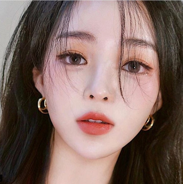 Mùng 2 trang điểm cứ trang điểm thế này đảm bảo nàng xinh lung linh