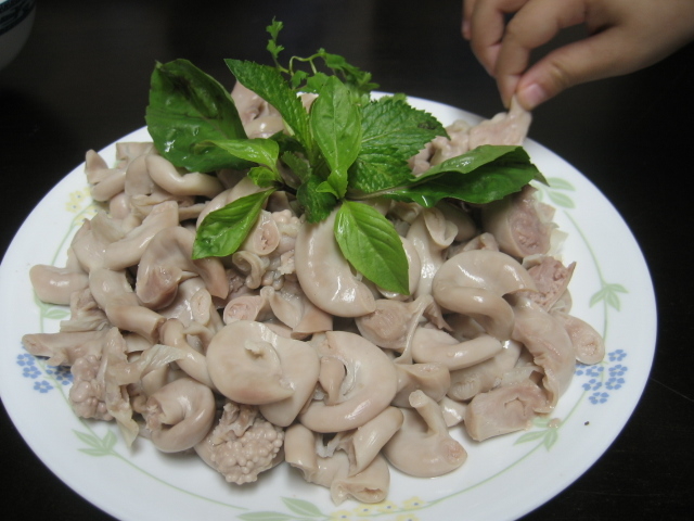 Nếu là fan cứng của các món ăn từ lòng lợn thì phải biết các lưu ý này
