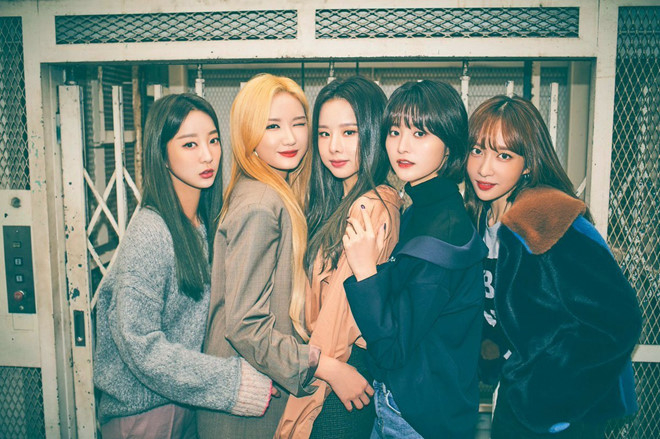 Nghịch lý idol bị “dìm hàng” dù có cả thanh lẫn sắc