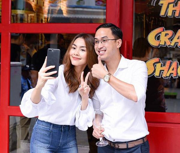 Ngọt ngào như cách những cặp đôi sao Việt đánh dấu chủ quyền